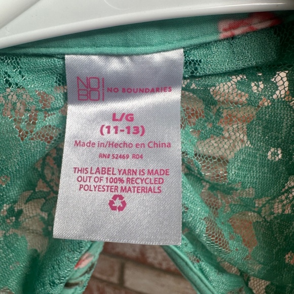 Spring dress - Picture 3 of 3